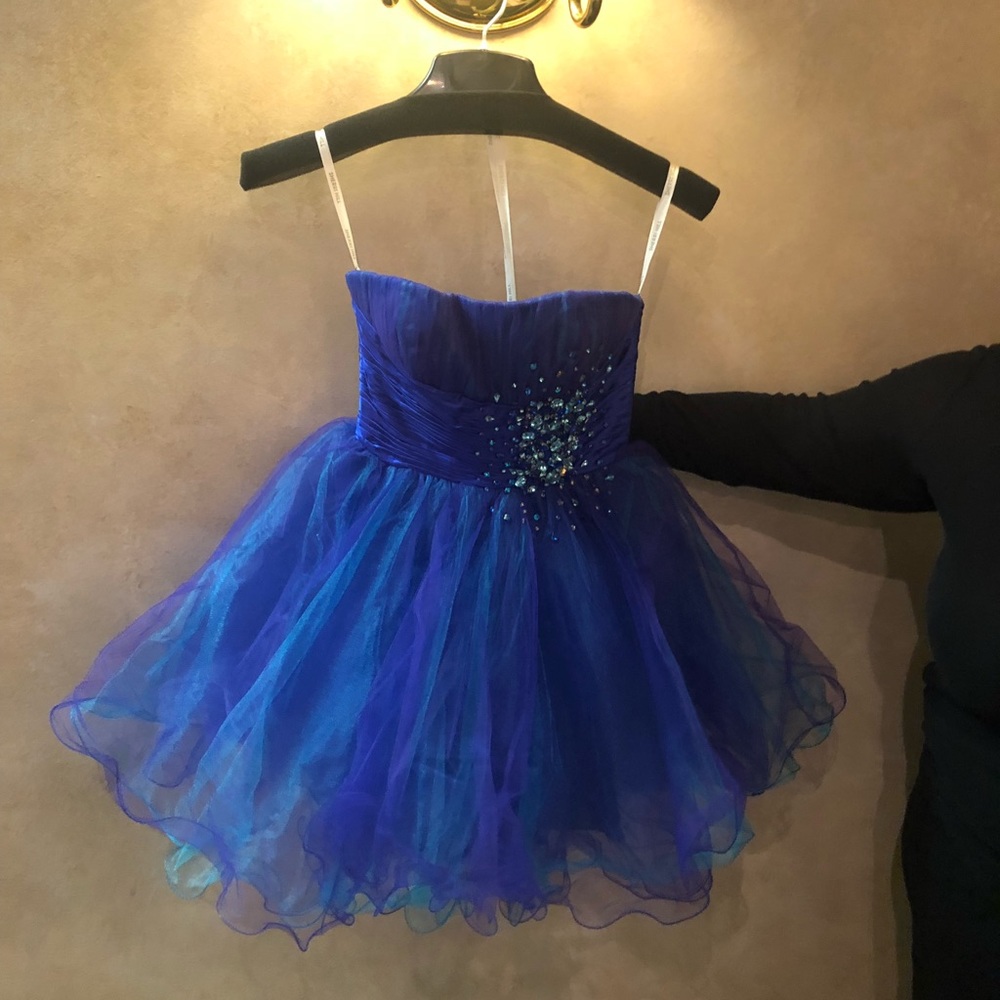 Party/prom/formal dress